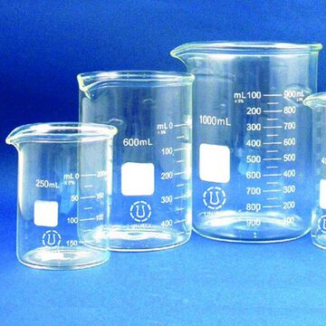 白色高硼硅玻璃烧杯玻璃量杯带咀带刻度100ml,150ml,250ml规格齐