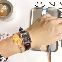 韩版新款女式手表微商引流爆款女表小方表休闲方形皮带女士石英表