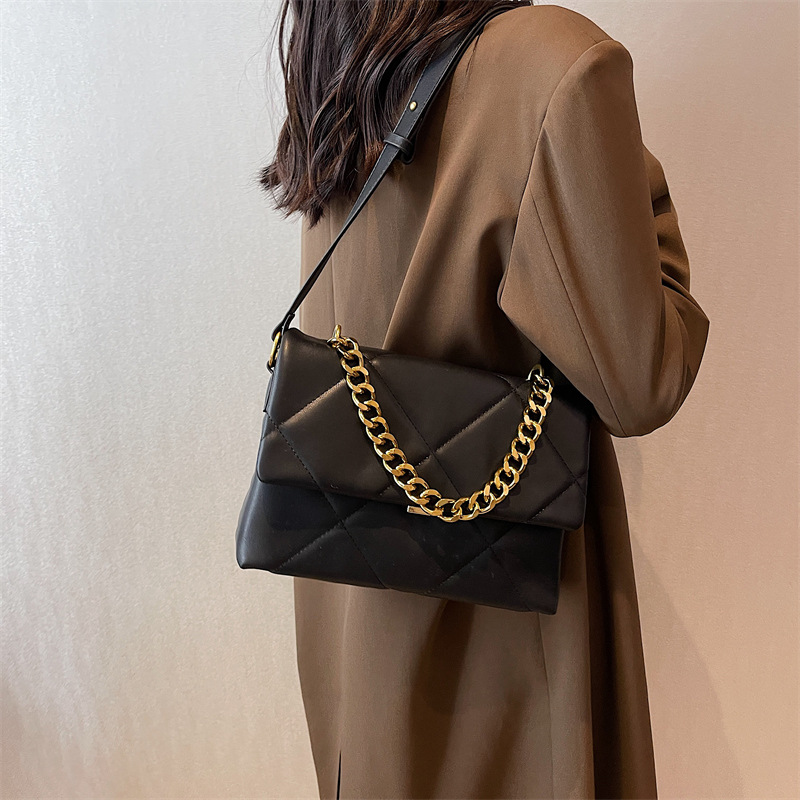 Women's Bag New Fashion All-Matching Popular Elegant Shoulder Bag Diamond Lattice Chain Small Square Bag High-Grade Messenger Bag