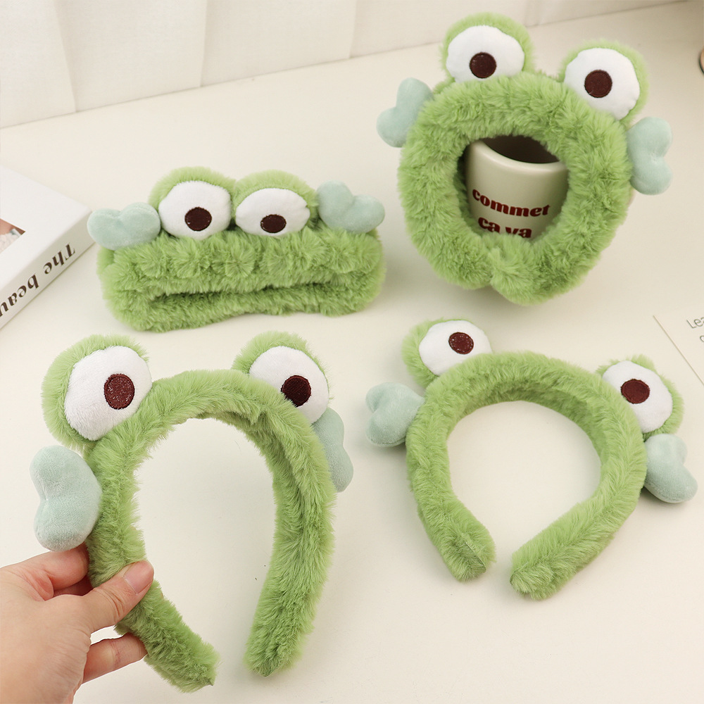 Plush Frog Headband Autumn and Winter New Ear Hair Band Cute Strawberry Bear Head Accessories Wholesale Bear Internet-Famous Headband