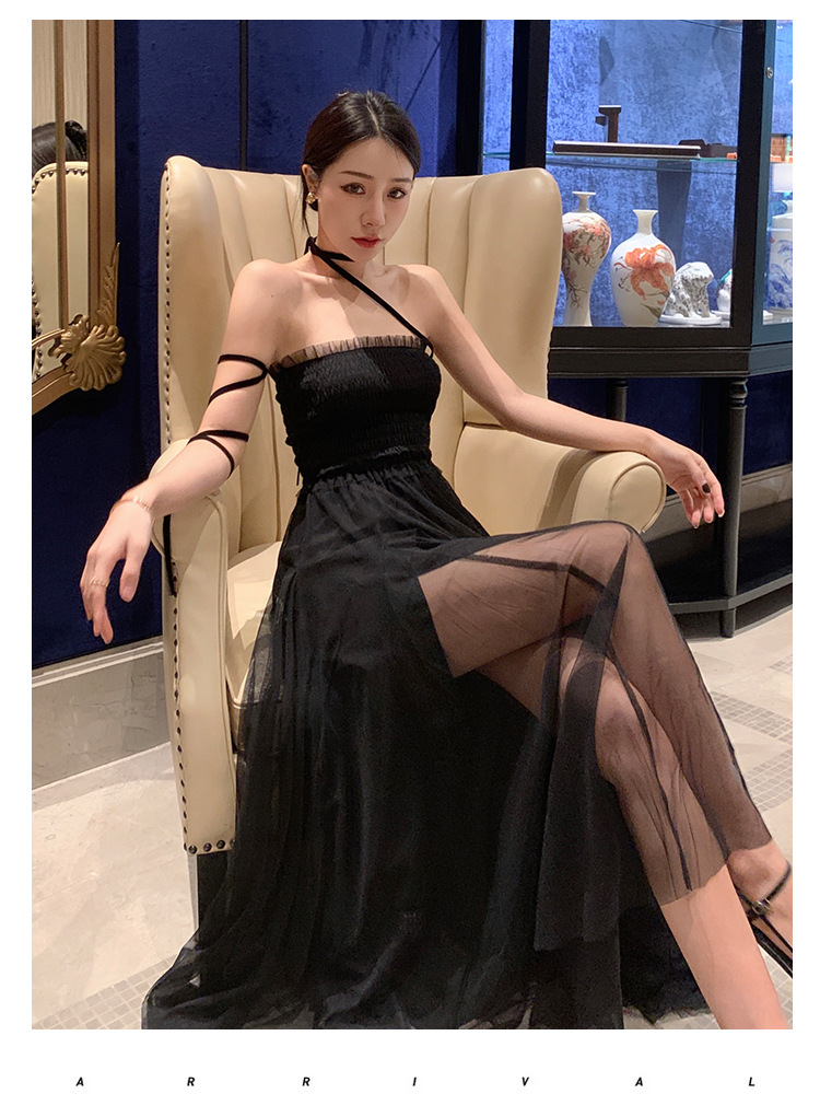 暗黑小众设计感浪漫高级气质绑带轻透抹胸长纱裙秋显瘦年会晚礼服