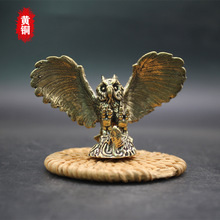 黄铜猫头鹰展翅创意桌面茶宠小摆件复古个性小铜器铜雕展翅捕蛇