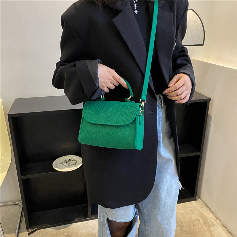 Wholesale Felt Bag Women's Bag 2023 Popular Fresh Crocodile Pattern Portable Small Square Bag High-Grade Shoulder Messenger Bag