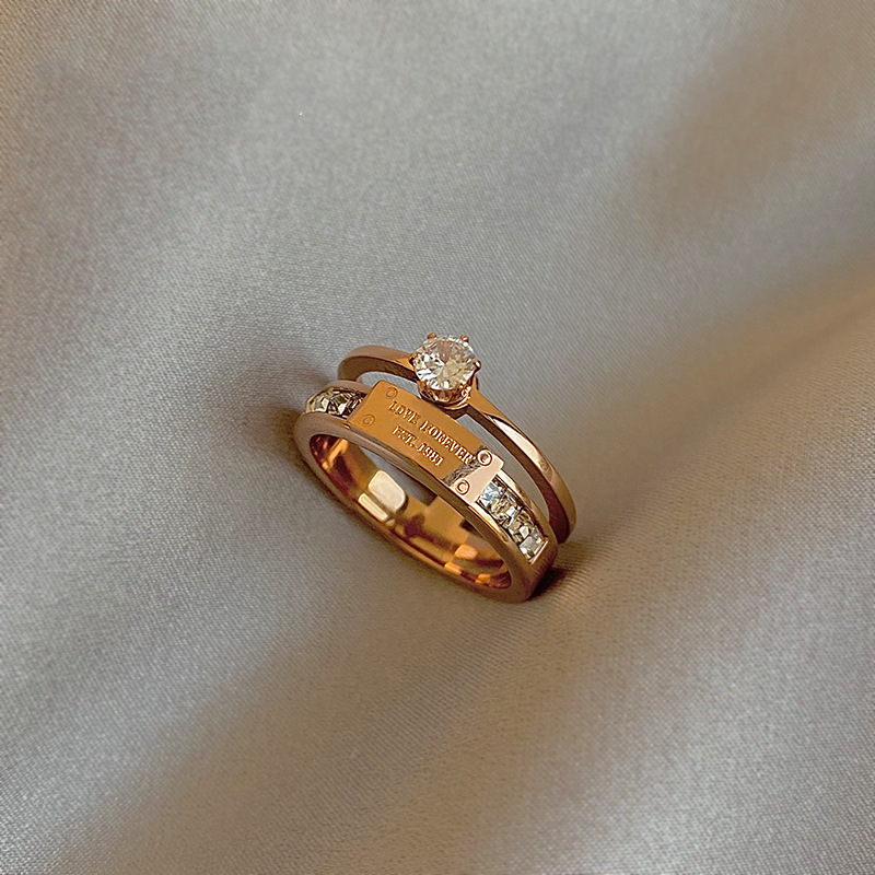 新品通勤钛钢大锆石戒指饰品女时尚高级感个性指环多层