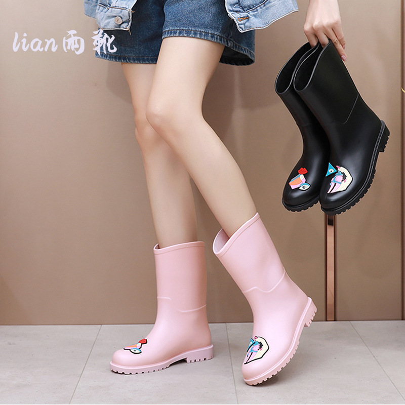 雨靴女时尚款小马靴水鞋套防滑防水胶鞋成人中筒韩国百搭轻便雨鞋