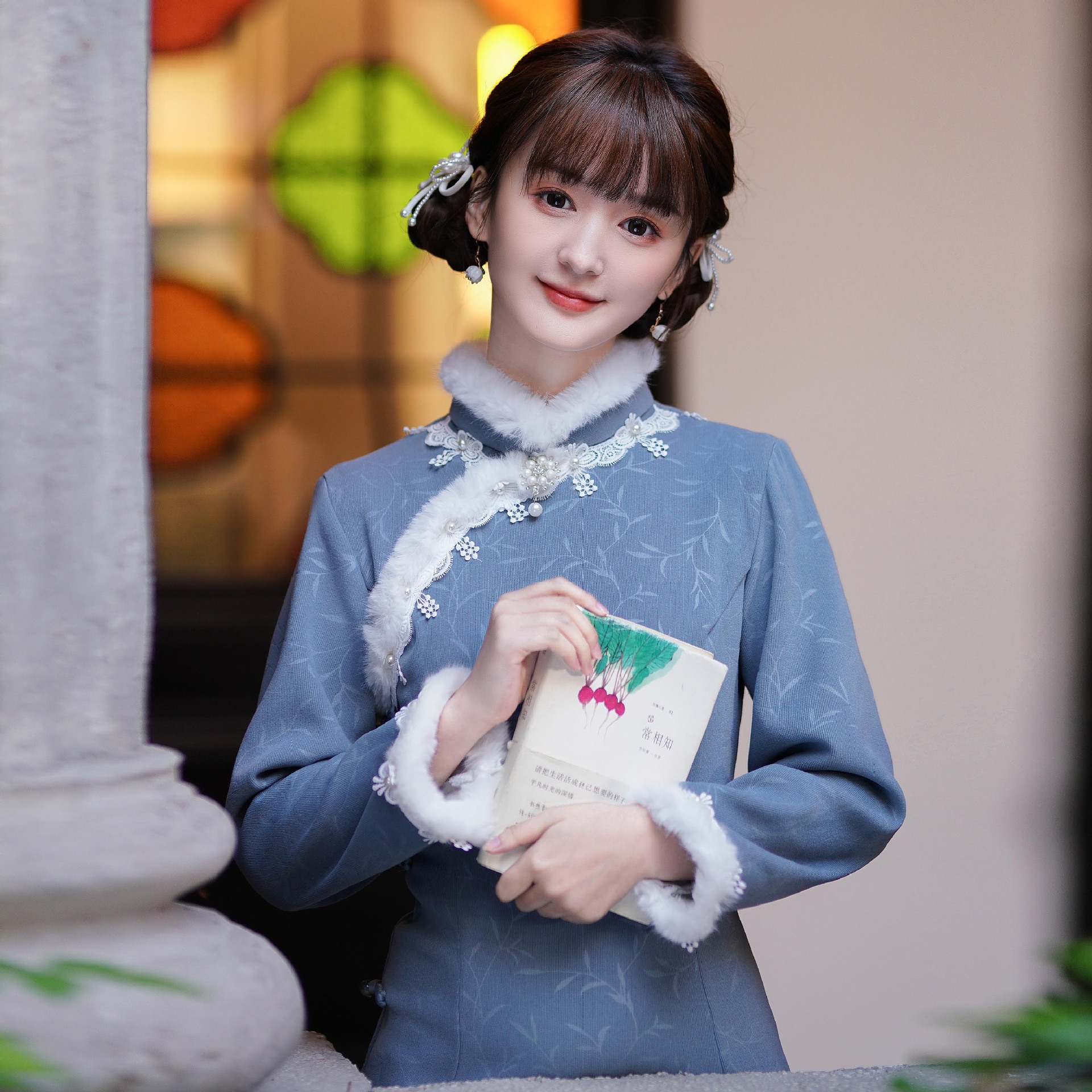 旗袍秋冬2022年新款冬季加绒加厚改良年轻款气质高端民国中式蓝色