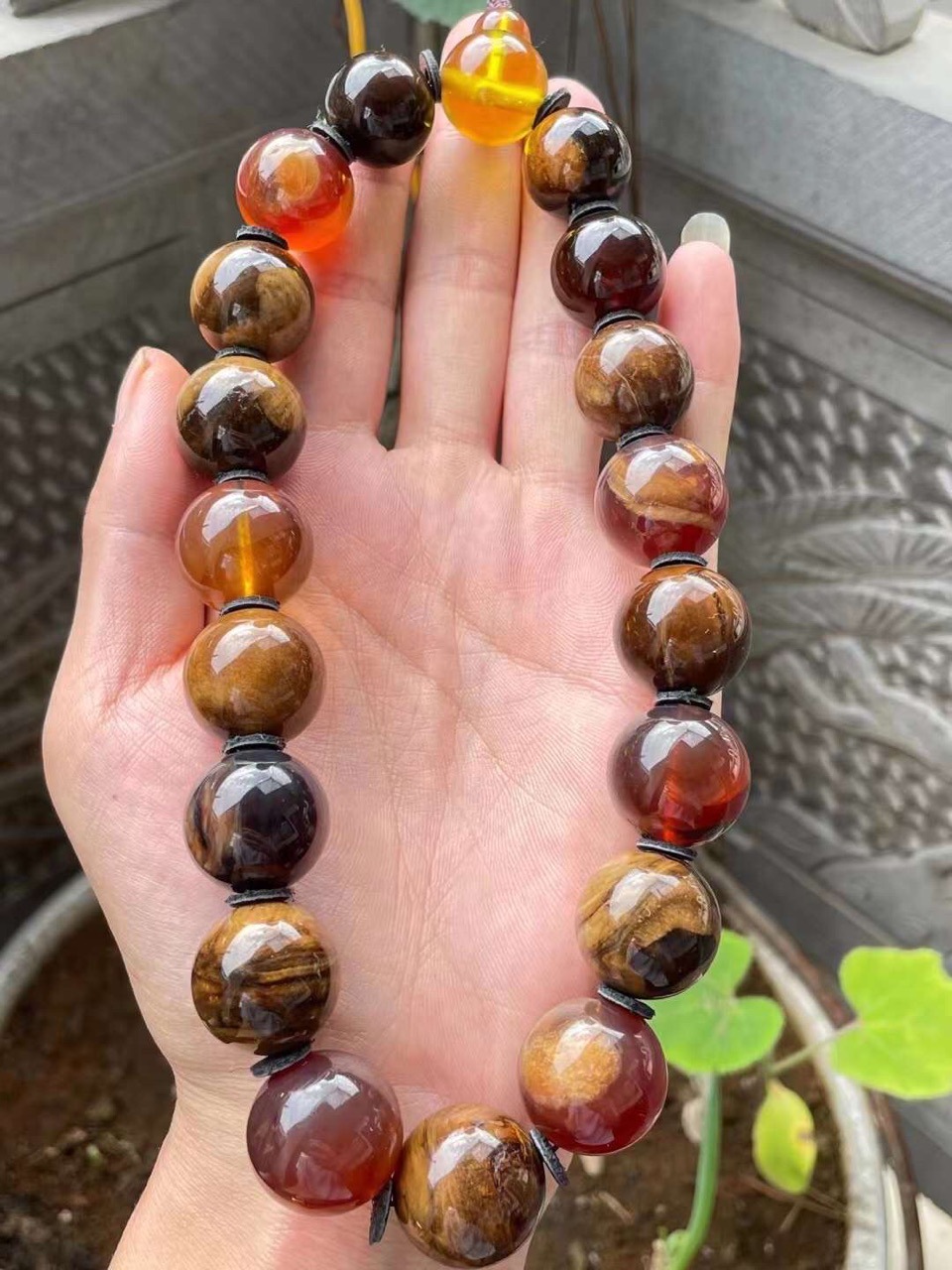 根蜜溶洞蜜蜡琥珀手持18子缅甸琥珀批发