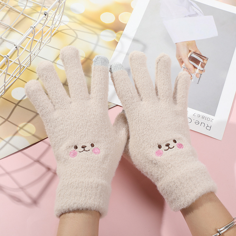 INS Cartoon Mink Velvet Smiley Gloves Winter Fleece-Lined Warm Outdoor Cold-Proof Cute Student Touch Screen Plush Gloves