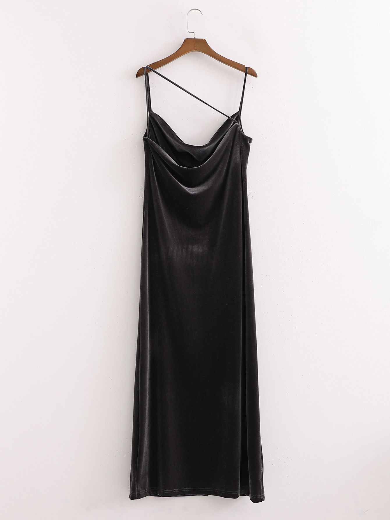 欧美女装 欧美风修身显瘦丝绒质感内衣式连衣裙侧开叉黑色吊带裙