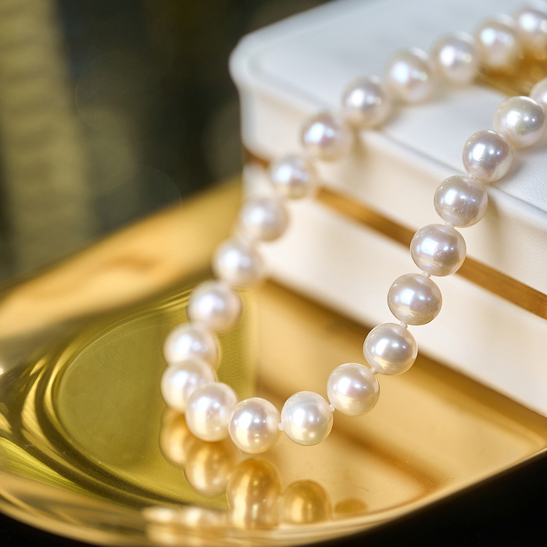 诸暨淡水珍珠项链8-9mm近圆强光微瑕气质锁骨链送妈妈白珍珠礼物