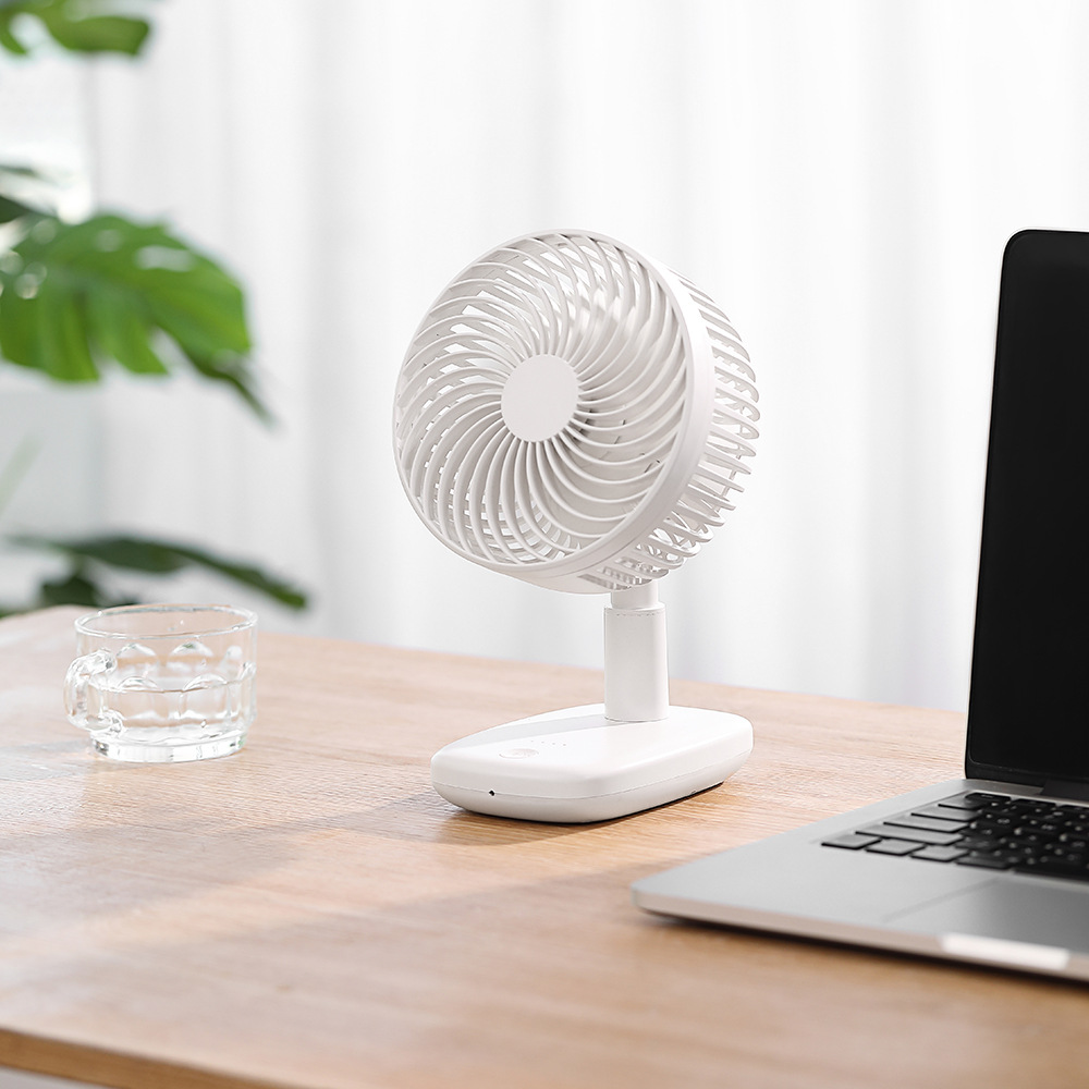 2022桌面摇头风扇智能电量显示遥控静音风扇迷你便携式创意小风扇采购
