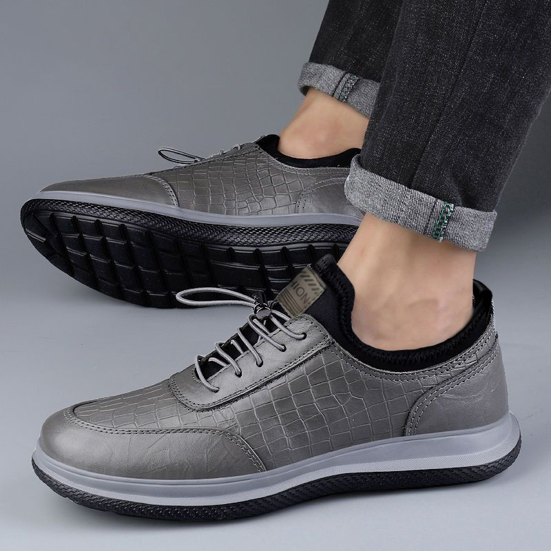 Men's Casual Leather Shoes Korean Style Soft Bottom Trendy Breathable Running Shoes Foreign Trade Lace-up British Style Men's Shoes Delivery Supported