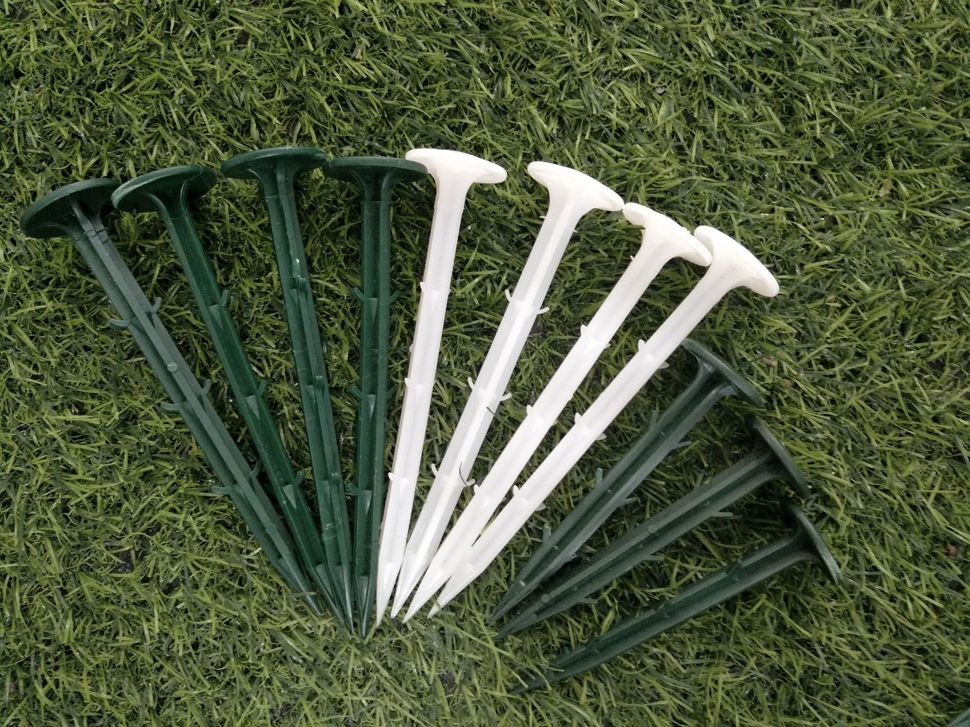 现货可定制pp塑料园艺地钉防草地布钉固定遮阳网园艺地布