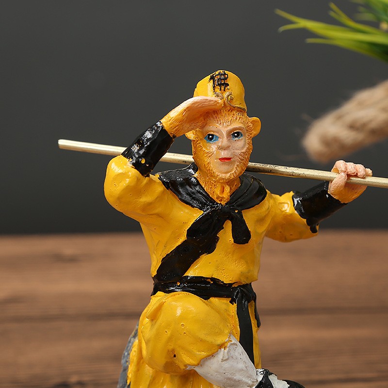 孙悟空手办齐天大圣西游记汽车装饰摆件树脂工艺家居玄关装饰