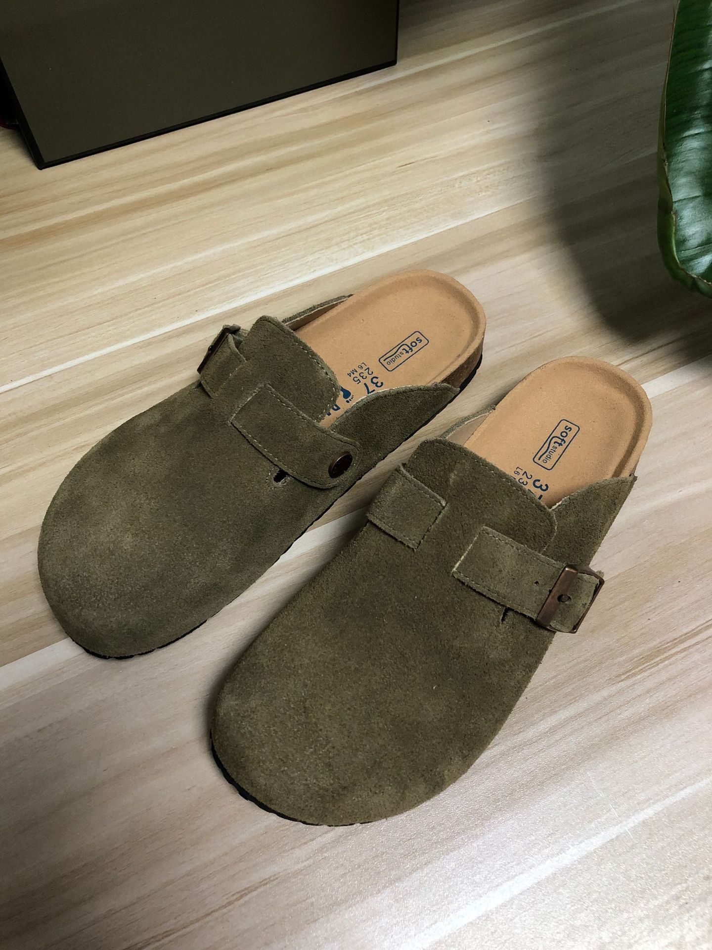 Sanxi Same Genuine Leather Birkenstock Thick Bottom Toe Cap Sandal Slippers Women's Summer Outer Wear Fleece-Lined Warm Boken Half Slippers