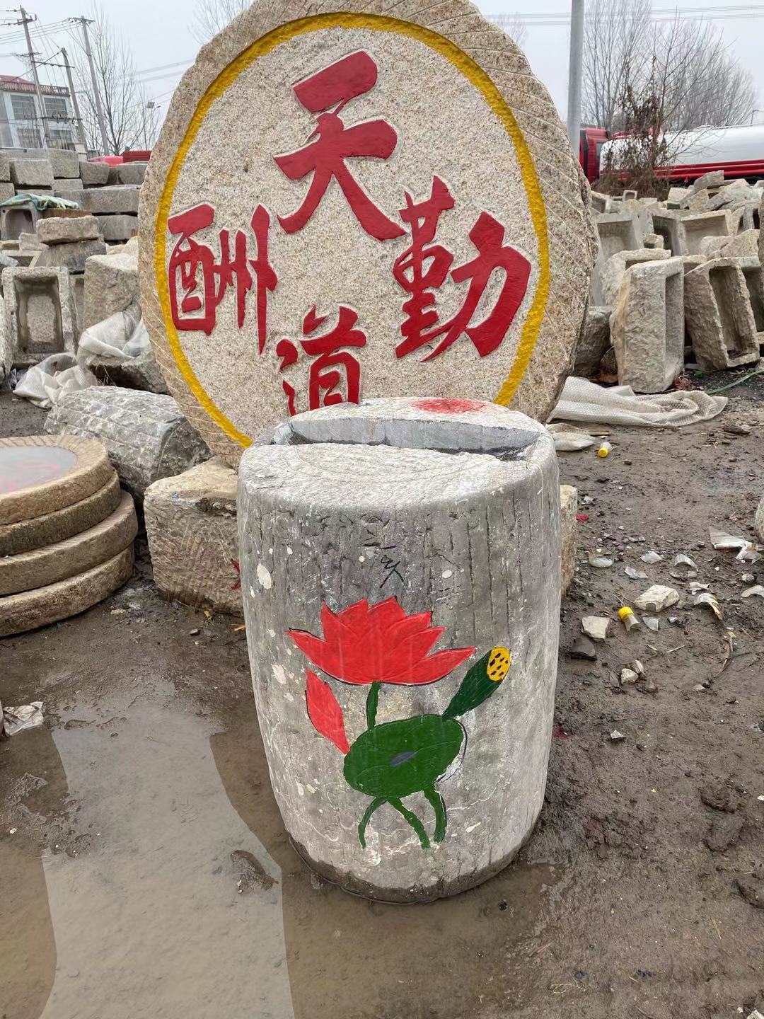 乡村老石滚现货订购加工刻字老石滚老石滚装饰村庄欢迎客户选购