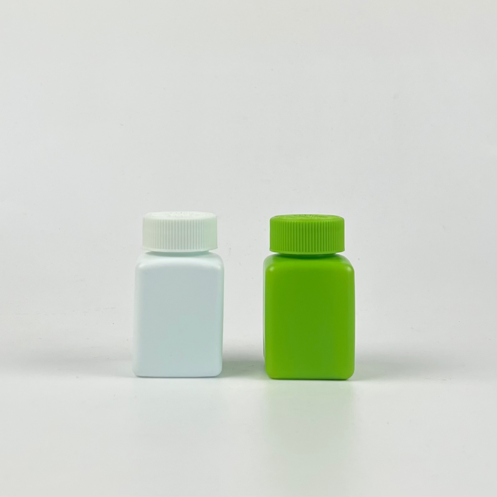 60ml-100ml方形塑料瓶 pe塑料瓶 固体分装瓶 瓶子 胶囊瓶 药品瓶
