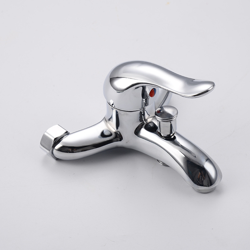 申达斯浴缸三联水龙头合金暗装浴室卫生间简易花洒混水阀淋浴龙头