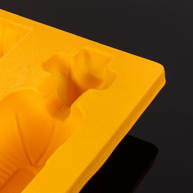 定做 吸塑包装 吸塑内托 化妆品吸塑包装 植绒吸塑 酒瓶吸塑内托