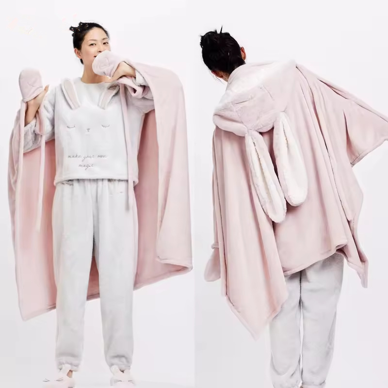 亚马逊冬季可爱睡袍珊瑚绒斗篷秋冬款浴袍女法兰绒新款睡衣家居服