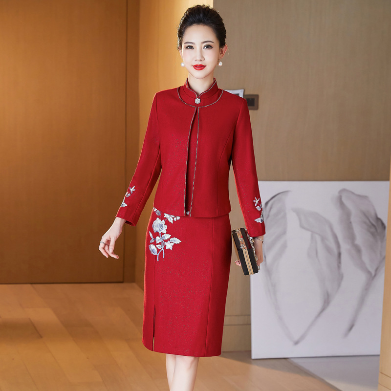 22年冬新款毛呢加厚套装裙婚礼妈妈礼服两件套洋气准婆婆喜庆婚宴