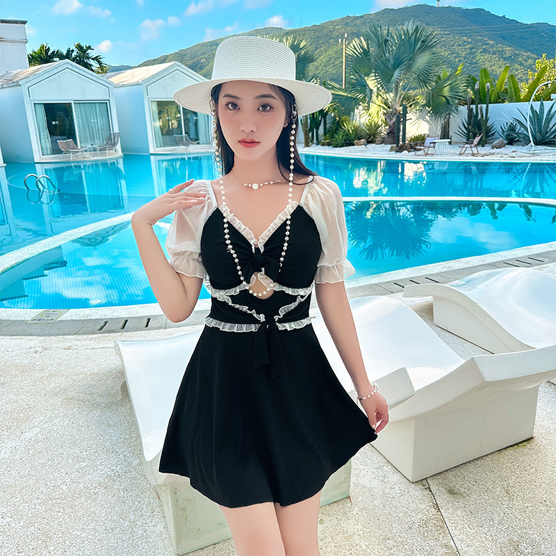 New Dress Style Sexy Swimwear Women's Slimming Student Conservative Korean Ins Style Hot Spring Swimsuit Wholesale