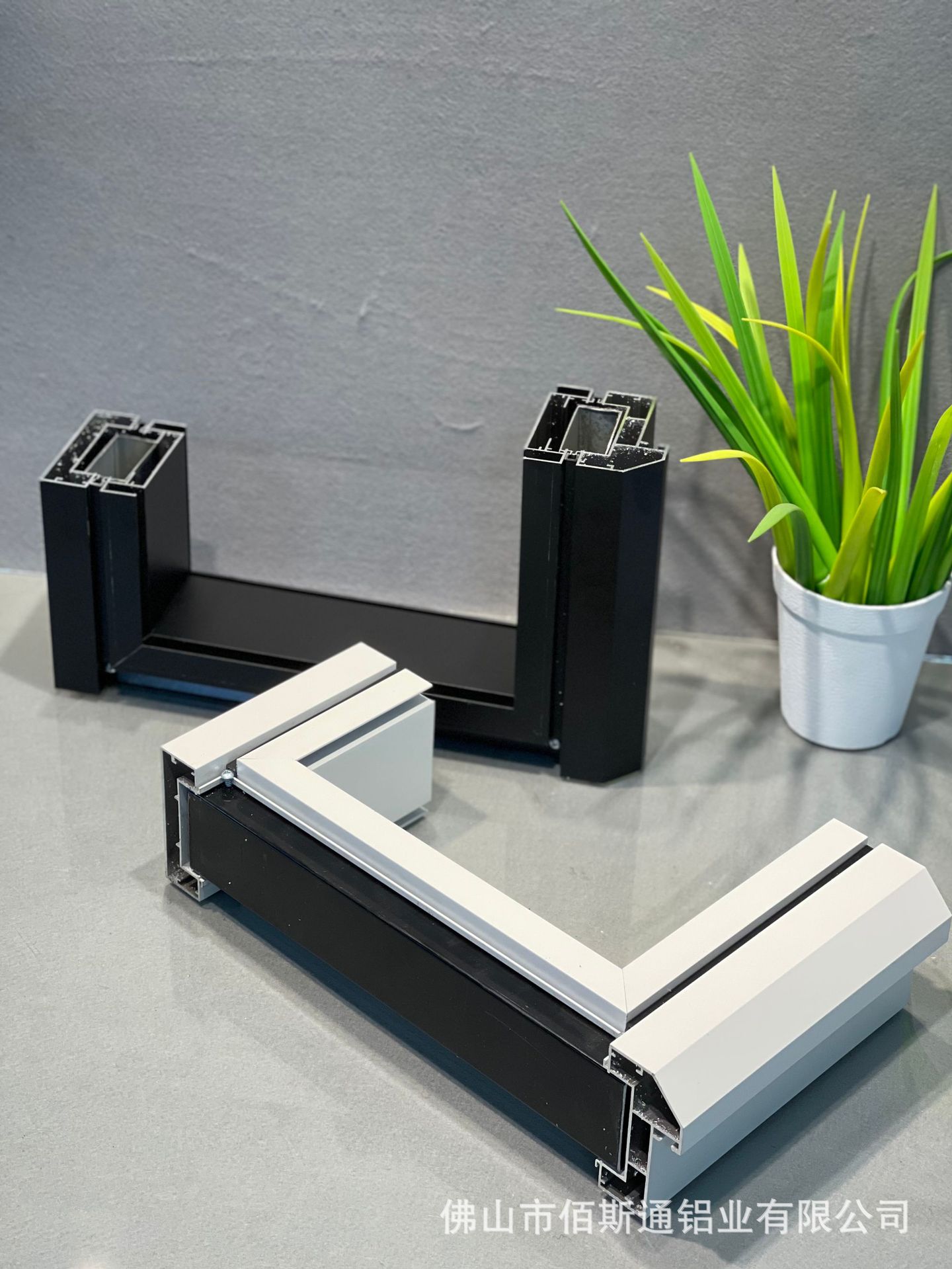 隔断铝型材批发84款内钢外铝双层清玻玻璃隔断加厚铝型材