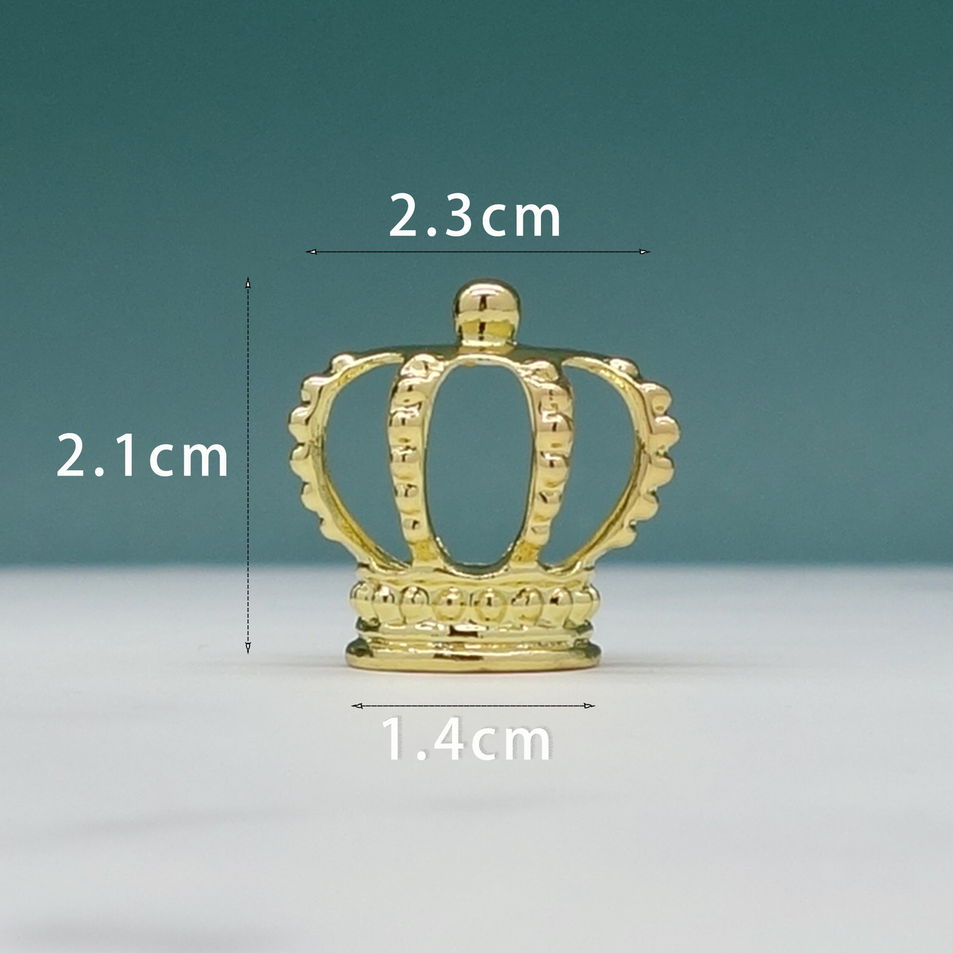 Factory Wholesale Creative and Slightly Luxury Nordic Ins Zinc Alloy Crown Pot Cover Knob Cup Lid with Teapot Tea Utensils