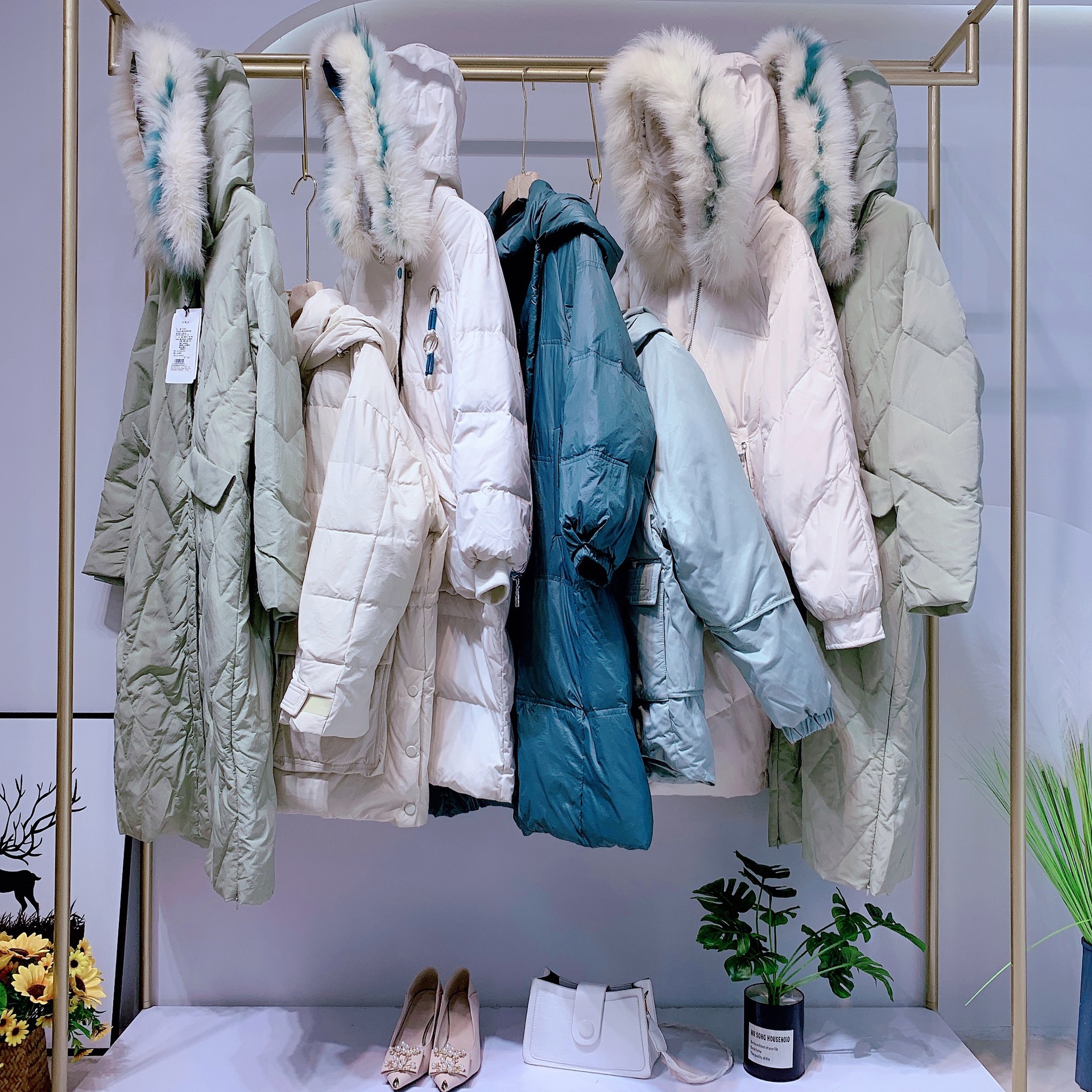 中老年大码羽绒服 尾货清仓 地摊实体直播一手货源特价清仓库存清