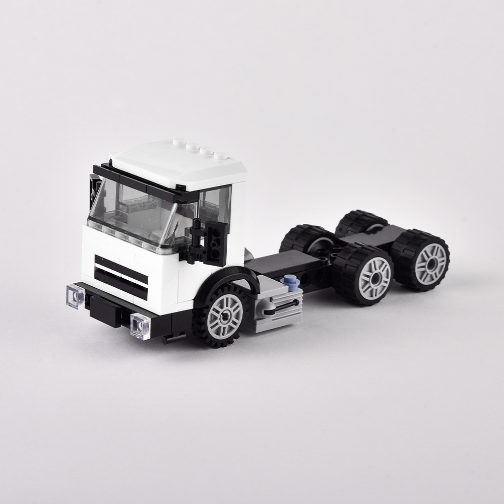 moc积木白色货车重型运输车平板车半挂牵引拖车拼装玩具兼容乐高