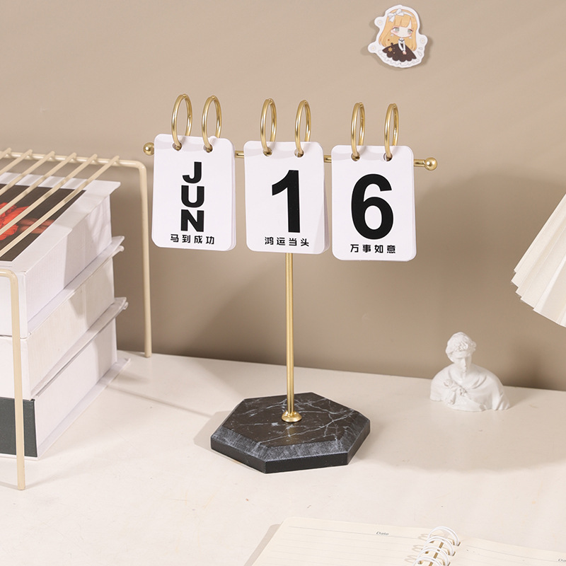 Modern Simple T-Shaped Flip Iron Calendar Home Desktop Decorative Small Ornaments Film and Television Photography Props Desk Calendar