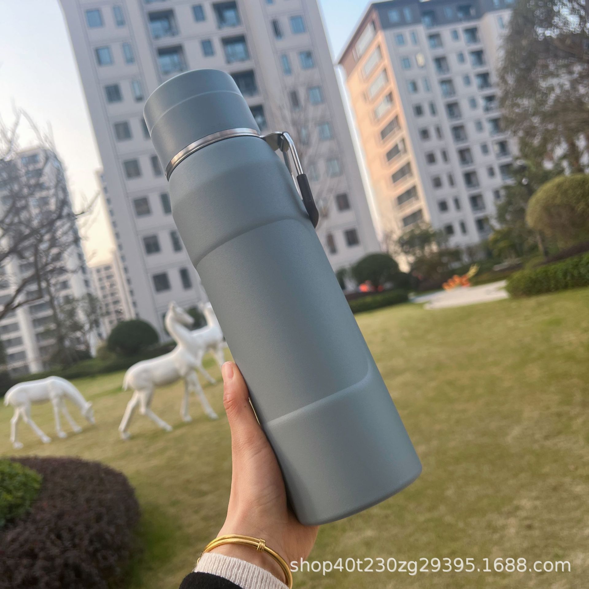 Factory Direct Sales All Steel 304 Stainless Steel Insulated Mug Large Capacity Outdoor Sports Bottle Exclusive for Cross-Border Wholesale