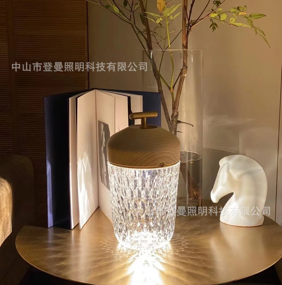 爱马仕saintlouis水晶松果台灯轻奢网红钻石氛围卧室床头充电灯具