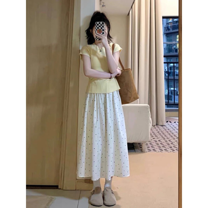 夏装五一出游穿搭一整套鹅黄色连衣裙女波点半身裙子套装夏季新款