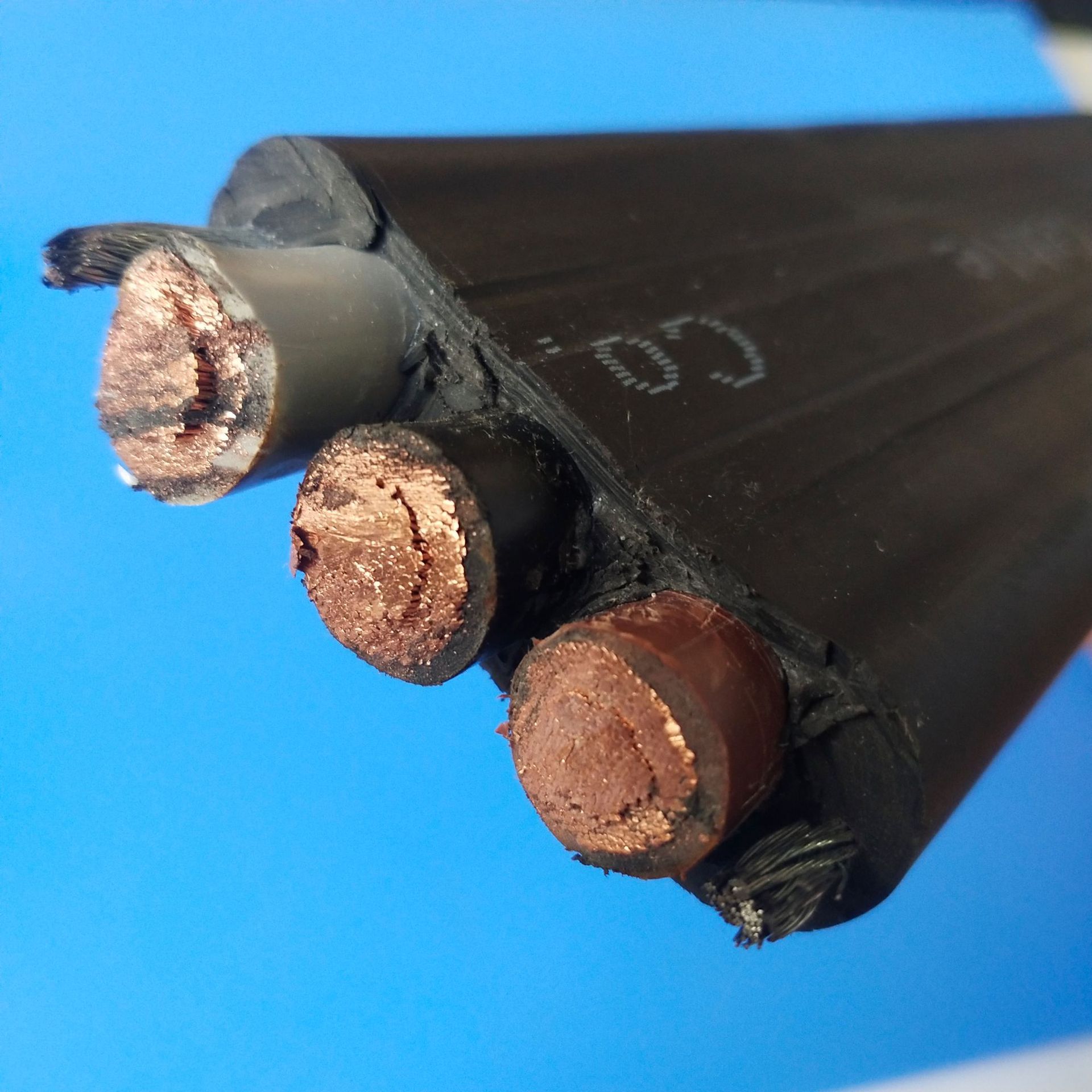 定制 热水 潜水泵扁电缆 防水电缆jhsb yvcbr3*16上海厂家