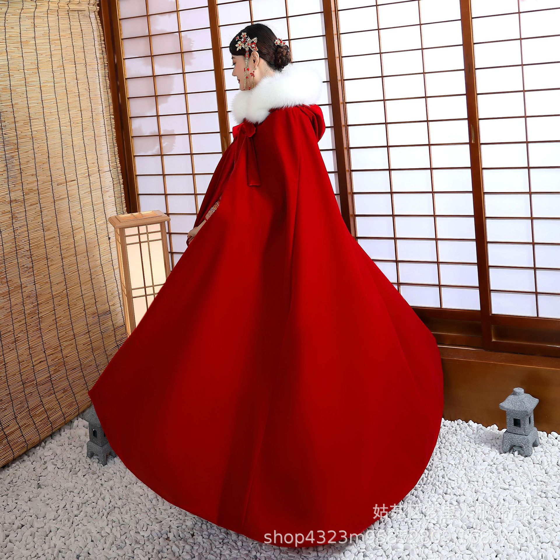 秀禾服披风红色2020新款新娘中式婚礼毛披肩斗篷保暖加厚毛领披风