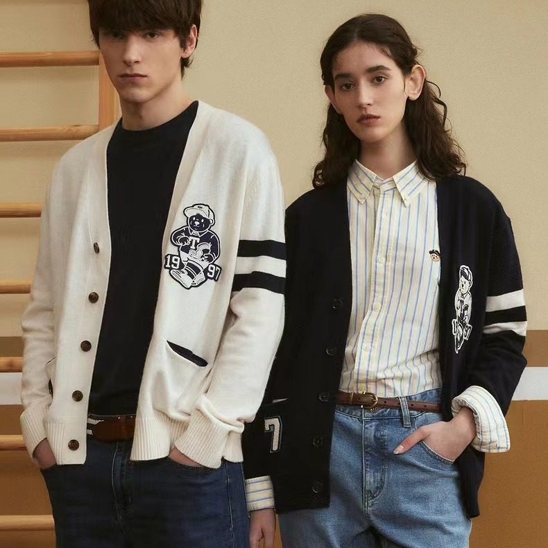 2024春季情侣款男装学院慵懒复古针织衫毛衣开衫外套tnck245101n