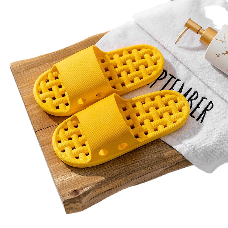 Hotel Bathroom Slippers Men's Non-Slip Leaking Summer Indoor Home Bath Hollow Men's and Women's Slippers Regardless of Left and Right