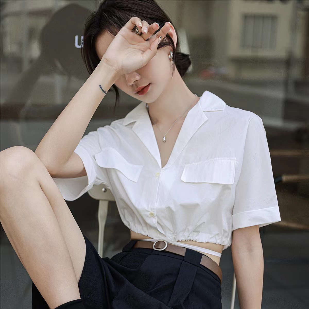 2022夏季新款小心机露腰绑带衬衣女韩版短款口袋设计感小众衬衫潮