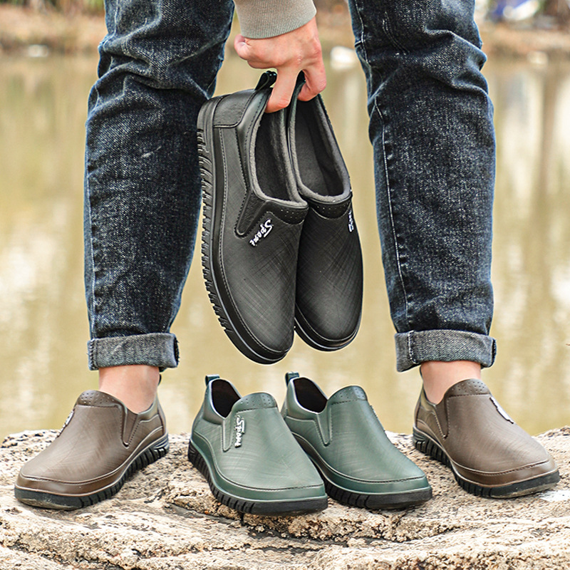 Fashion Comfortable Low-Cut Low-Top Men's Rain Boots Non-Slip Wear-Resistant Comfortable Breathable Outer Wear Hiking Rain Shoes PVC Rain Boots