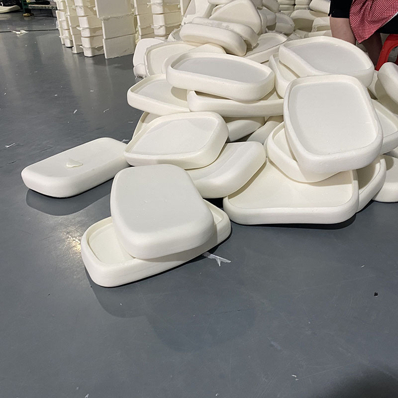 厂家定制pu高回弹泡棉座椅靠背 聚氨酯海绵坐垫 一体成型发泡座垫