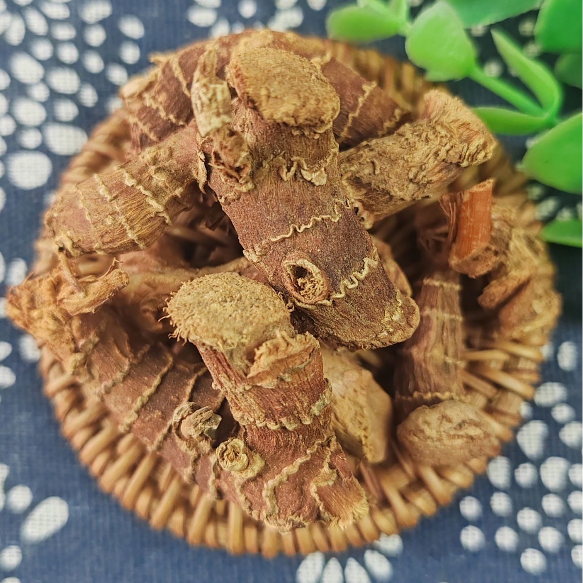 良姜香料 小良姜高良姜调料炖肉卤肉去腥大料调味料-阿里巴巴