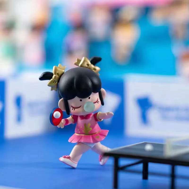 若来nanci运动会手办盲盒冠军鼻涕泡潮玩女孩蛋糕装饰可爱摆件