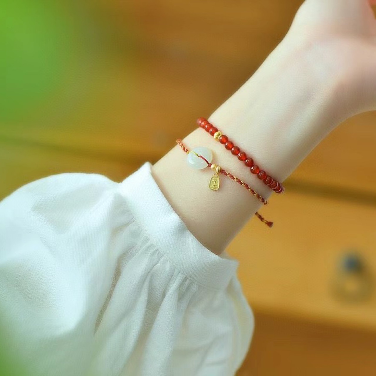 虎年开运小红绳双层手链天然白玉平安扣手链古法银平安纳福红玛瑙