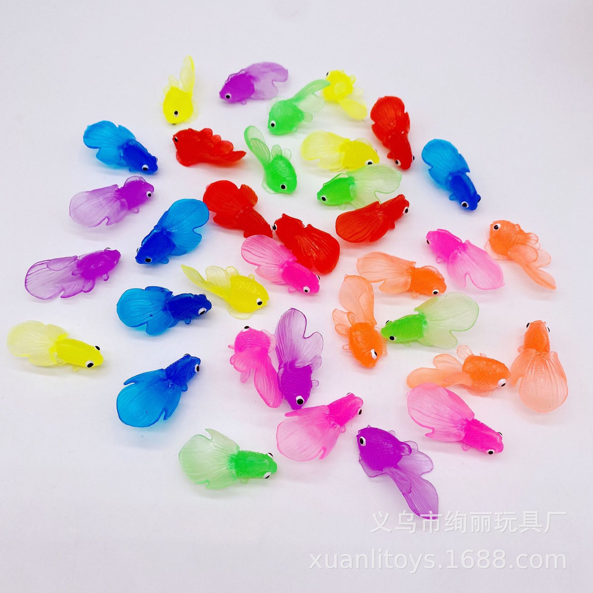 3.5cm Simulation TPR Floating Goldfish TPR Soft Rubber Small Fish Floating Toy Stall Night Market Fish Catching Toy