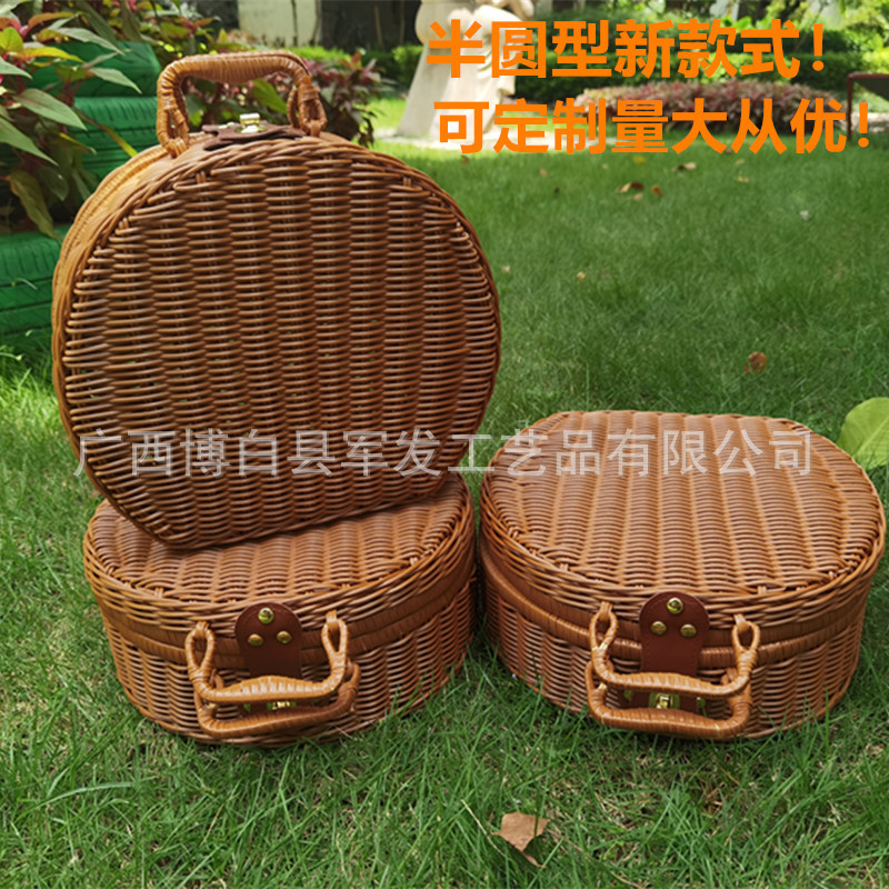 SOURCE Manufacturer Imitation Rattan Boxes Hand Gift Suitcase Cosmetic Finishing Decorative Photo Retro Props Storage Rattan Boxes