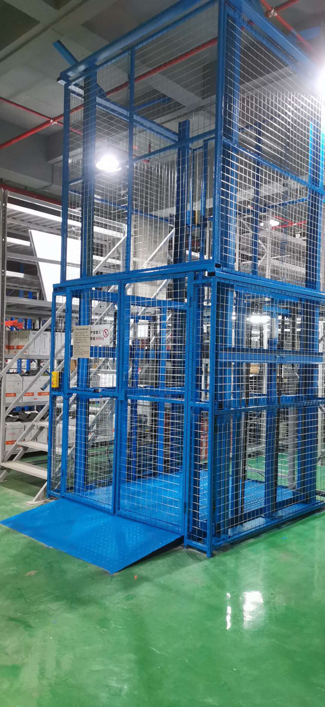 大沥厂房货梯 佛山升降机 1到2楼室内外货梯定制