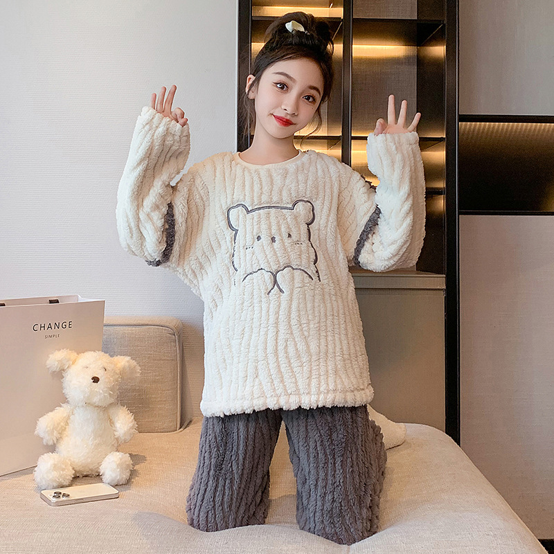 23 winter new girls‘ flannel cartoon class a homewear children‘s cute sweet thermal pajamas suit