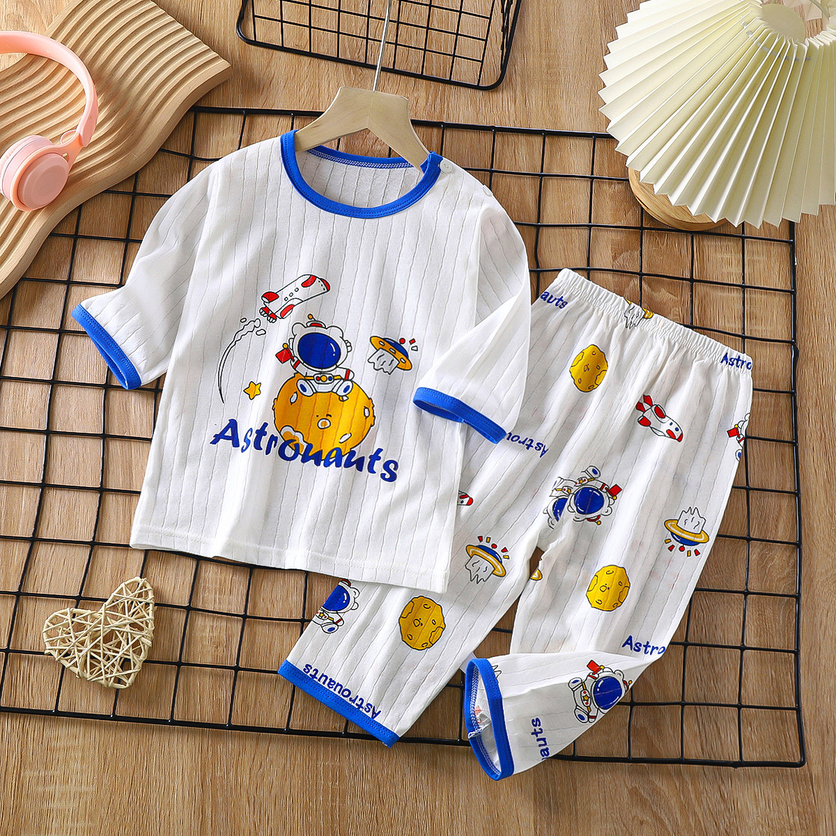 2023 New Children's Cotton Homewear Suit Summer Long-Sleeve Pajamas Thin Air Conditioning Room Clothes Men's and Women's Clothing