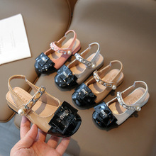 2024韩版小女孩带跟软底时尚演出鞋校园中大童凉鞋夏季表演公主鞋